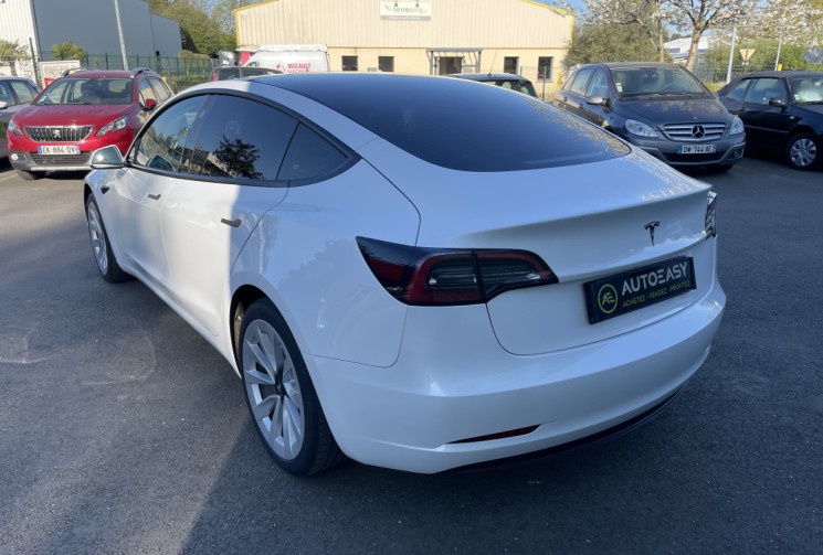Tesla Model 3 Standard RWD Plus MY22