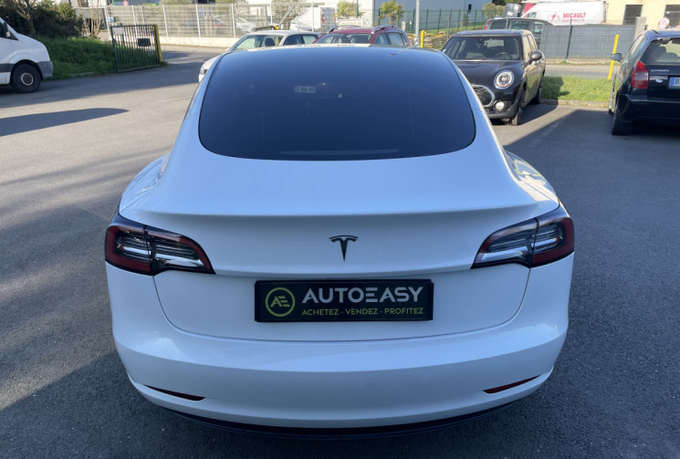 Tesla Model 3 Standard RWD Plus MY22