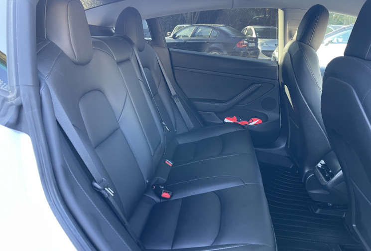 Tesla Model 3 Standard RWD Plus MY22