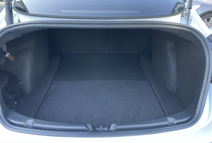 Tesla Model 3 Standard RWD Plus MY22