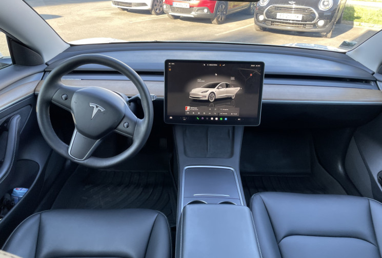 Tesla Model 3 Standard RWD Plus MY22