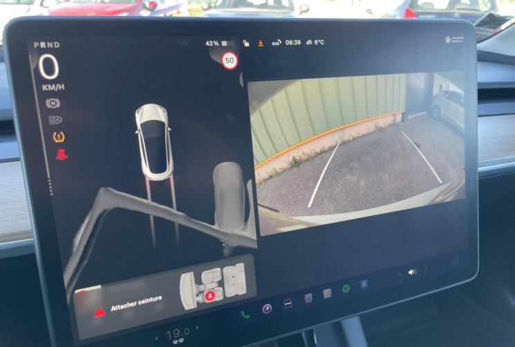 Tesla Model 3 Standard RWD Plus MY22