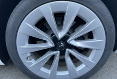 Tesla Model 3 Standard RWD Plus MY22
