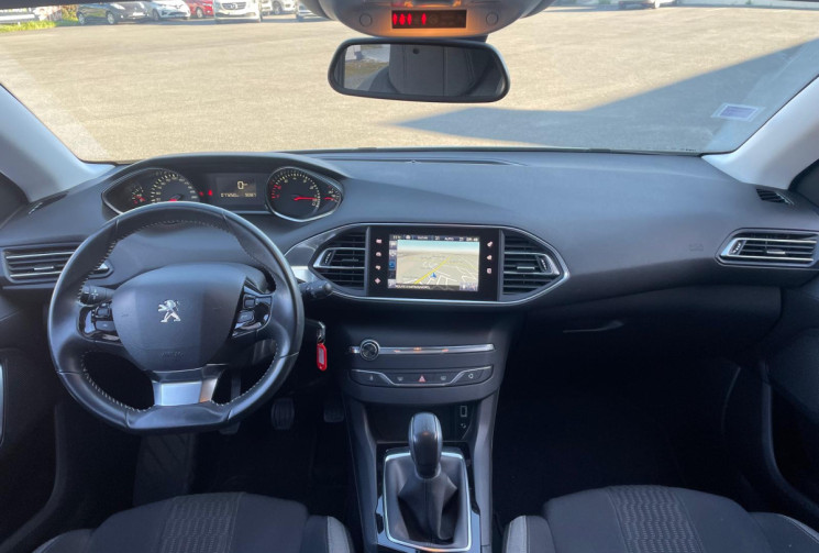 Peugeot 308 1.2 E-THP 110 STYLE - TRES BON ETAT - GARANTIE 12 MOIS