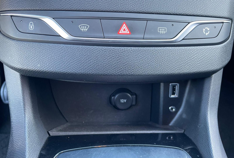 Peugeot 308 1.2 E-THP 110 STYLE - TRES BON ETAT - GARANTIE 12 MOIS