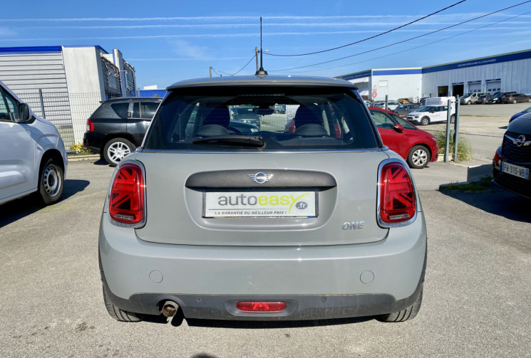 Mini Mini (F56) One First 1.5 i 75 CV