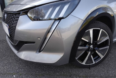 Peugeot 208  e-208 136 ch GT Line