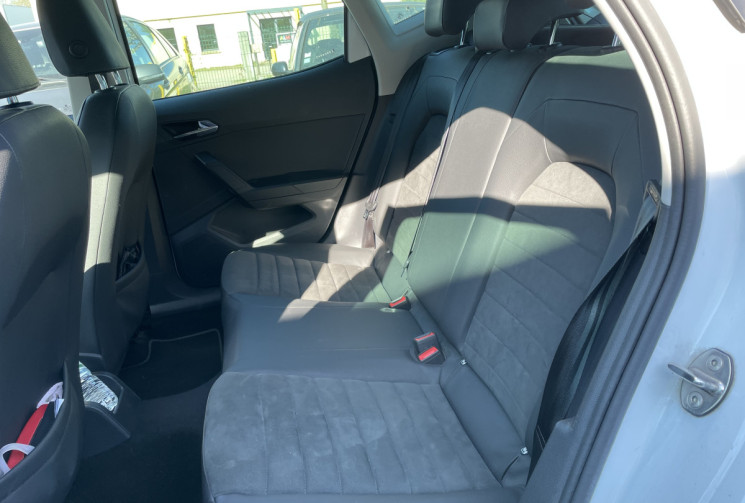 SEAT ARONA 1.0 EcoTSI 115ch Start/Stop Urban Sport Line DSG