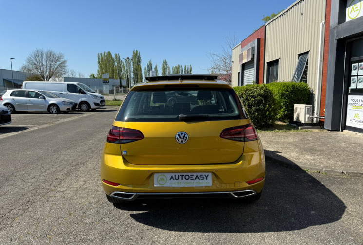 Volkswagen Golf 1.4 TSI 125 CARAT EXCLUSIVE / CARPLAY