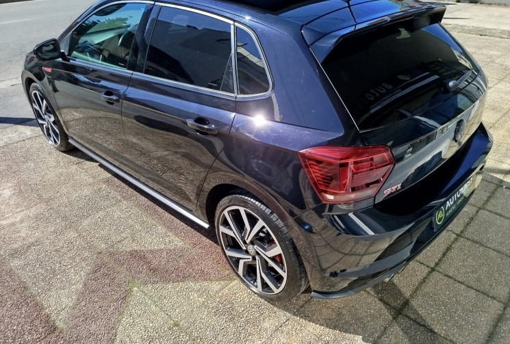 Volkswagen Polo VI GTI 2.0 TFSI 16V DSG6 200 ch / TOIT OUVRANT 