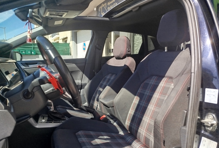 Volkswagen Polo VI GTI 2.0 TFSI 16V DSG6 200 ch / TOIT OUVRANT 
