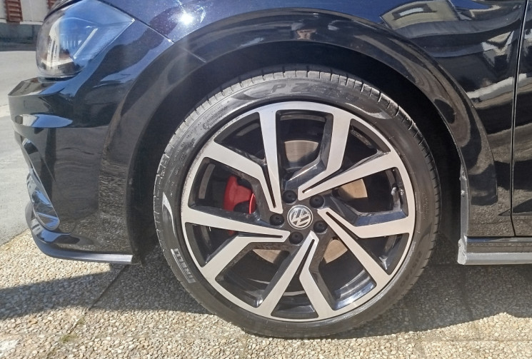 Volkswagen Polo VI GTI 2.0 TFSI 16V DSG6 200 ch / TOIT OUVRANT 