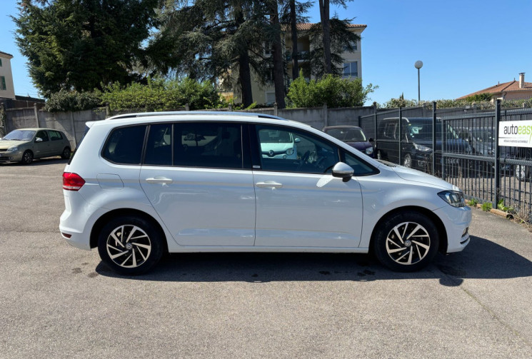 Volkswagen Touran III 1.6 TDI 115 ch / Connect / 7 places