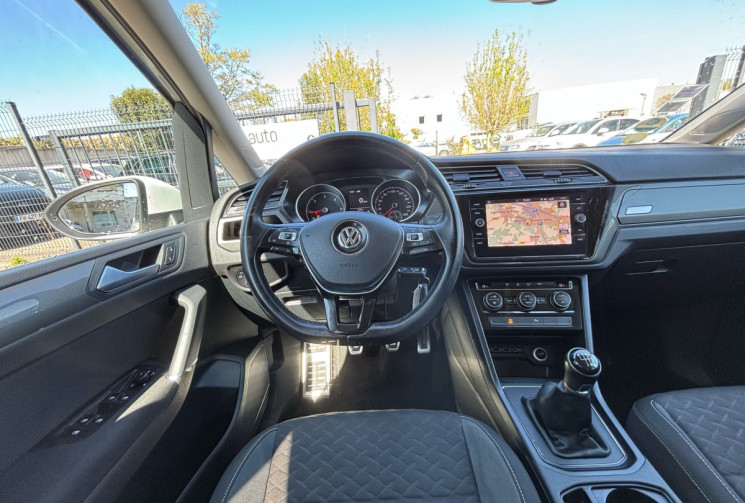 Volkswagen Touran III 1.6 TDI 115 ch / Connect / 7 places