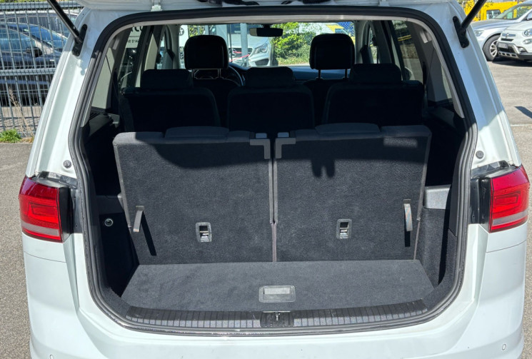 Volkswagen Touran III 1.6 TDI 115 ch / Connect / 7 places