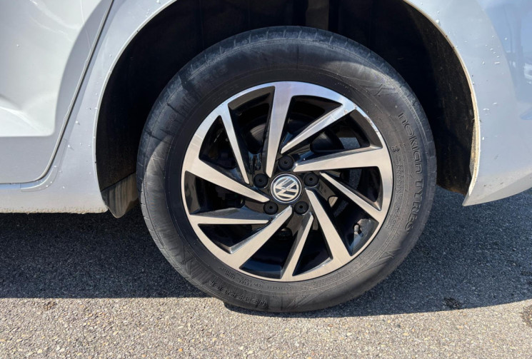 Volkswagen Touran III 1.6 TDI 115 ch / Connect / 7 places