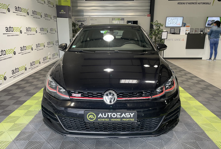 Volkswagen Golf GTI perf 245 ch 3p VIRTUAL COCKPIT / SIÈGES CHAUFFANTS