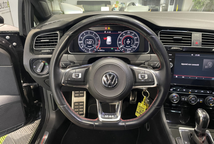 Volkswagen Golf GTI perf 245 ch 3p VIRTUAL COCKPIT / SIÈGES CHAUFFANTS