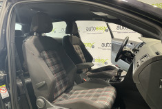 Volkswagen Golf GTI perf 245 ch 3p VIRTUAL COCKPIT / SIÈGES CHAUFFANTS