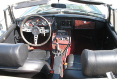 MG B 1976 CABRIOLET FRANCAISE CONDUITE A GAUCHE