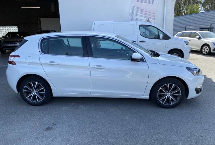Peugeot 308 1.2 Puretech 110 ch Allure S&S 5p