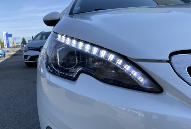 Peugeot 308 1.2 Puretech 110 ch Allure S&S 5p
