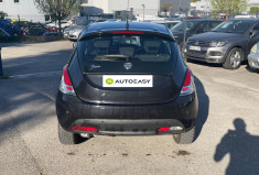 Lancia YPSILON 1.2 / 69 CH / GOLD 