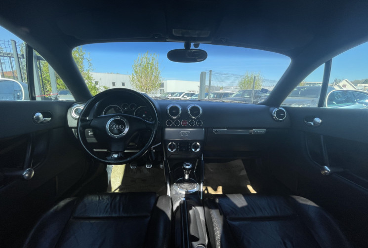 Audi TT 1.8 T / QUATTRO / 224 CH 