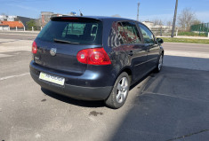 Volkswagen Golf 1.6 FSI 115CH GOAL