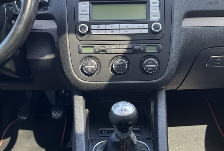 Volkswagen Golf 1.6 FSI 115CH GOAL
