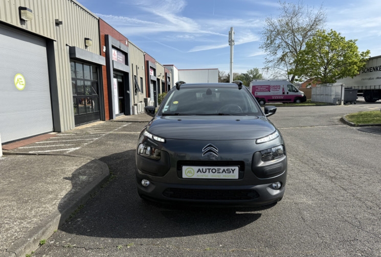 Citroën C4 CACTUS 1.6 BlueHDi SHINE 100 / Réservoir ADBLUE changé