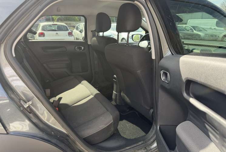 Citroën C4 CACTUS 1.6 BlueHDi SHINE 100 / Réservoir ADBLUE changé