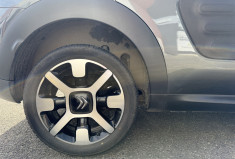 Citroën C4 CACTUS 1.6 BlueHDi SHINE 100 / Réservoir ADBLUE changé