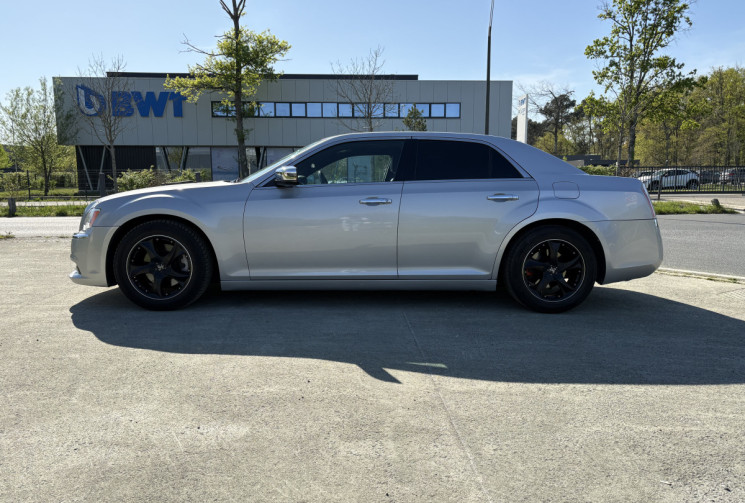 Lancia THEMA 3.0 MJTD V6 24V 190 cv Platinum * Sièges chauffants & ventilés * Bon état général *    