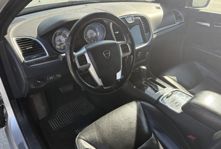 Lancia THEMA 3.0 MJTD V6 24V 190 cv Platinum * Sièges chauffants & ventilés * Bon état général *    