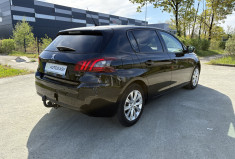 Peugeot 308 STYLE 130cv 1.5 BlueHdi * Caplay * Attelage * Radar * Entretien Complet