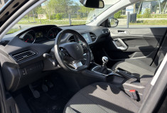 Peugeot 308 STYLE 130cv 1.5 BlueHdi * Caplay * Attelage * Radar * Entretien Complet