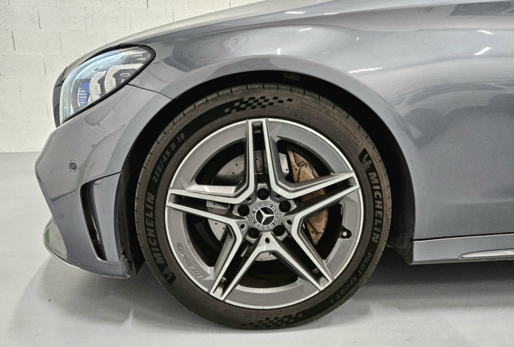 Mercedes CLASSE C 220D 194 cv bva pack AMG / TO / burmester / origine france