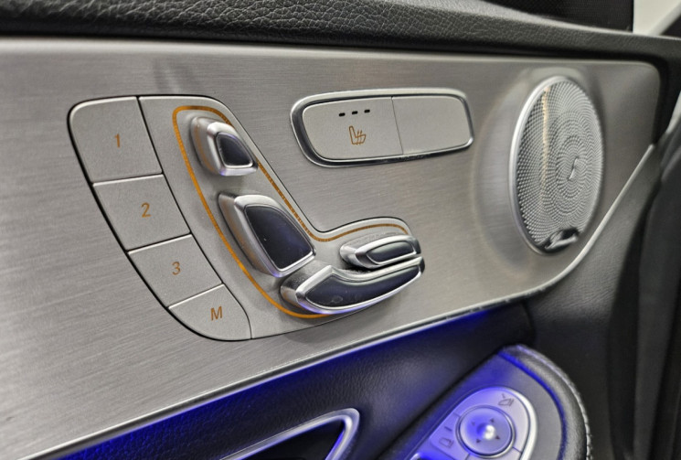 Mercedes CLASSE C 220D 194 cv bva pack AMG / TO / burmester / origine france