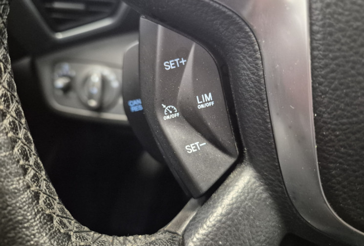 Ford Kuga  2.0 TDCi 150 TITANIUM