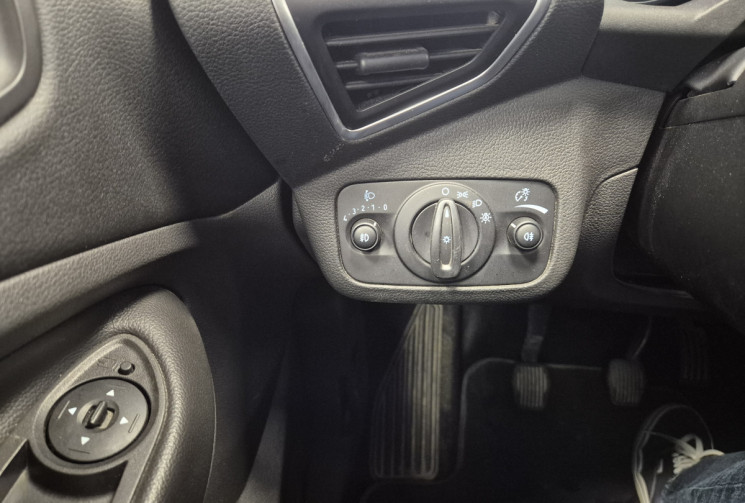 Ford Kuga  2.0 TDCi 150 TITANIUM