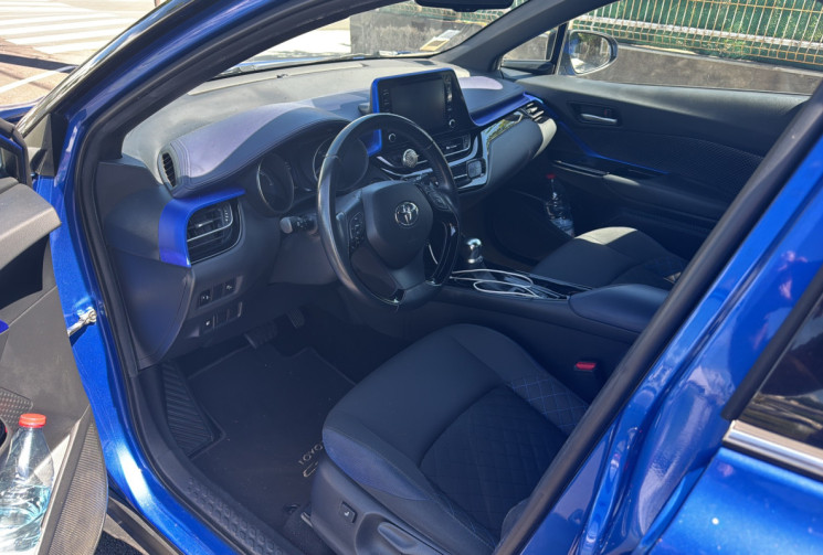 Toyota C-HR 2WD E-CVT MC19 122Ch Distinctive