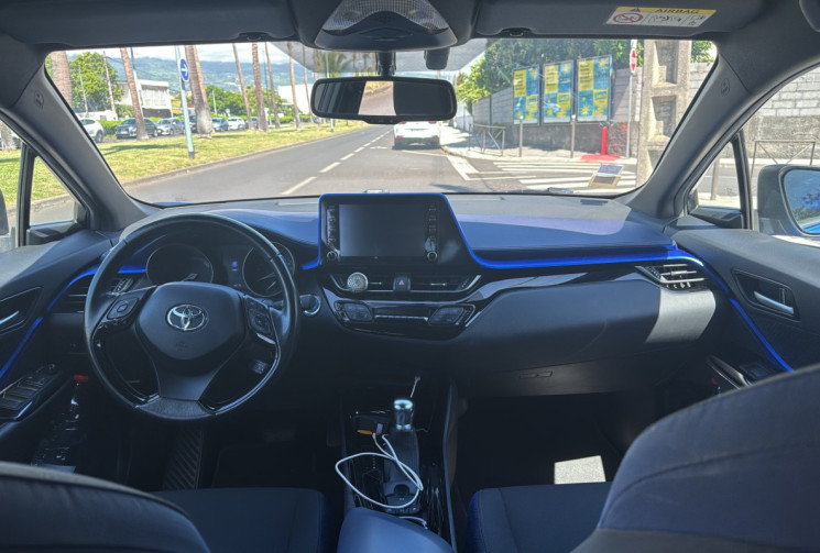 Toyota C-HR 2WD E-CVT MC19 122Ch Distinctive