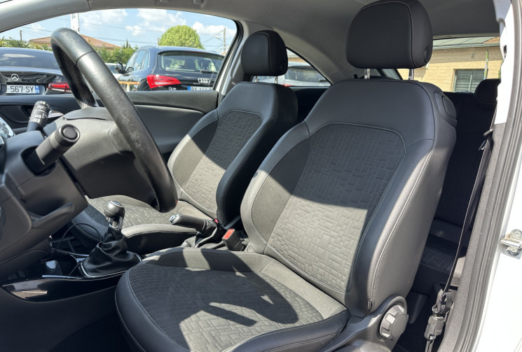 Opel Corsa 1.0 ECOTEC Direct Injection Turbo 115ch Innovation / Pack OPC Line / État exceptionnel !