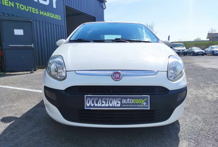 FIAT PUNTO EVO 1.3 JTDM 75 CH 1ERE MAIN CLIM