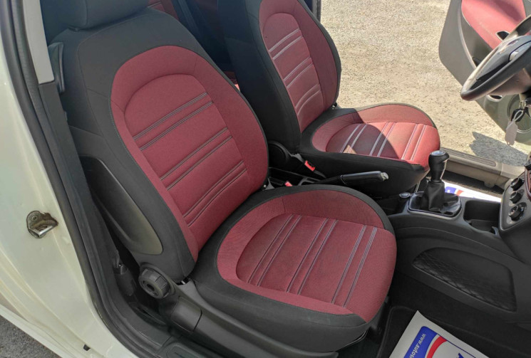 FIAT PUNTO EVO 1.3 JTDM 75 CH 1ERE MAIN CLIM