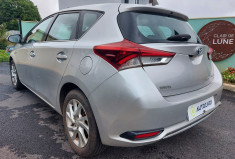 Toyota AURIS DESIGN 1.8 VVT-i HSD CVT Hybrid 99 cv BVA // Chaine de distribution // peu kilométré