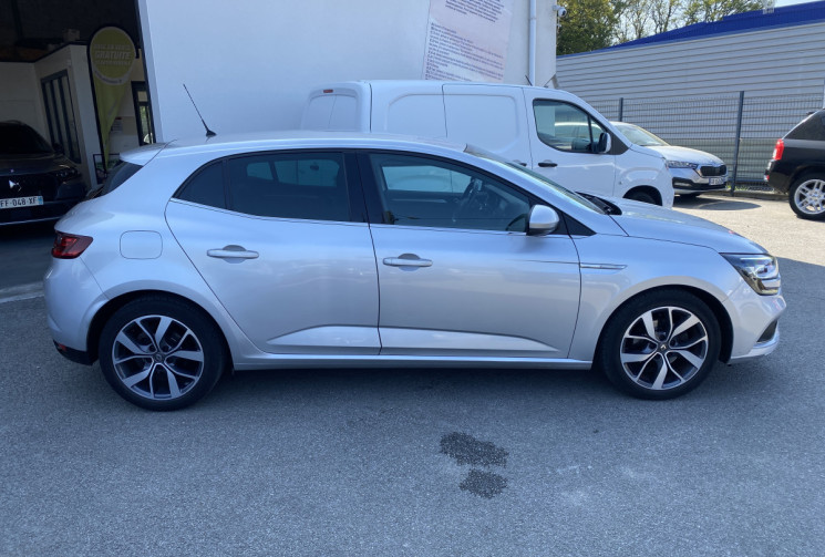 Renault Megane IV Hatchback 1.2 TCe 130 CV INTENS