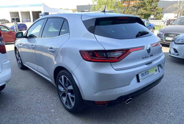 Renault Megane IV Hatchback 1.2 TCe 130 CV INTENS