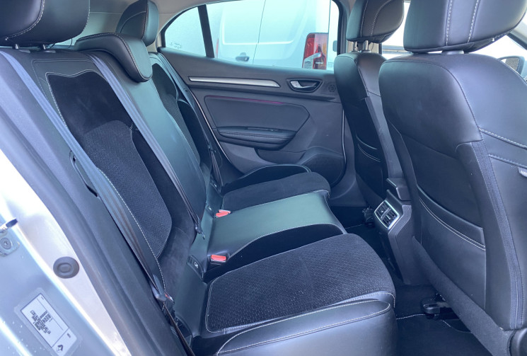 Renault Megane IV Hatchback 1.2 TCe 130 CV INTENS
